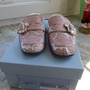 Prada Slip on Shoes sz 8